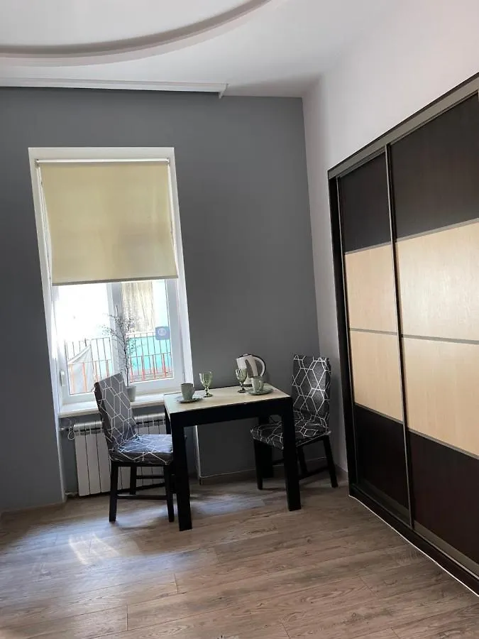 Apartment Near Opera إلفيف