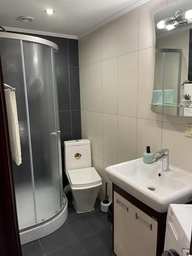 Apartment Near Opera إلفيف أوكرانيا