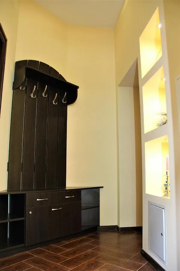 Apartment Near Opera إلفيف 0*,  أوكرانيا